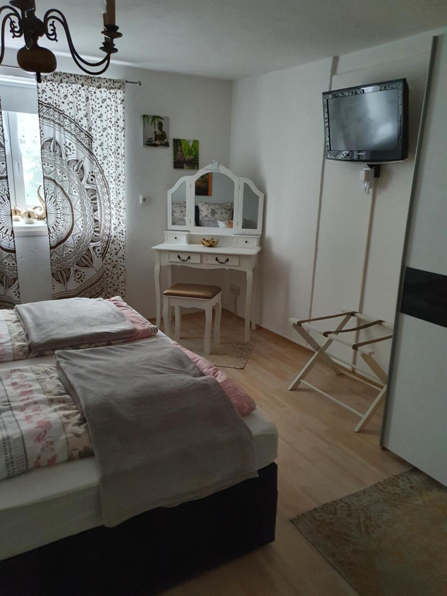 Ferienwohnung Tiroler Auszeit & Whirlpool Höfen 외부 사진