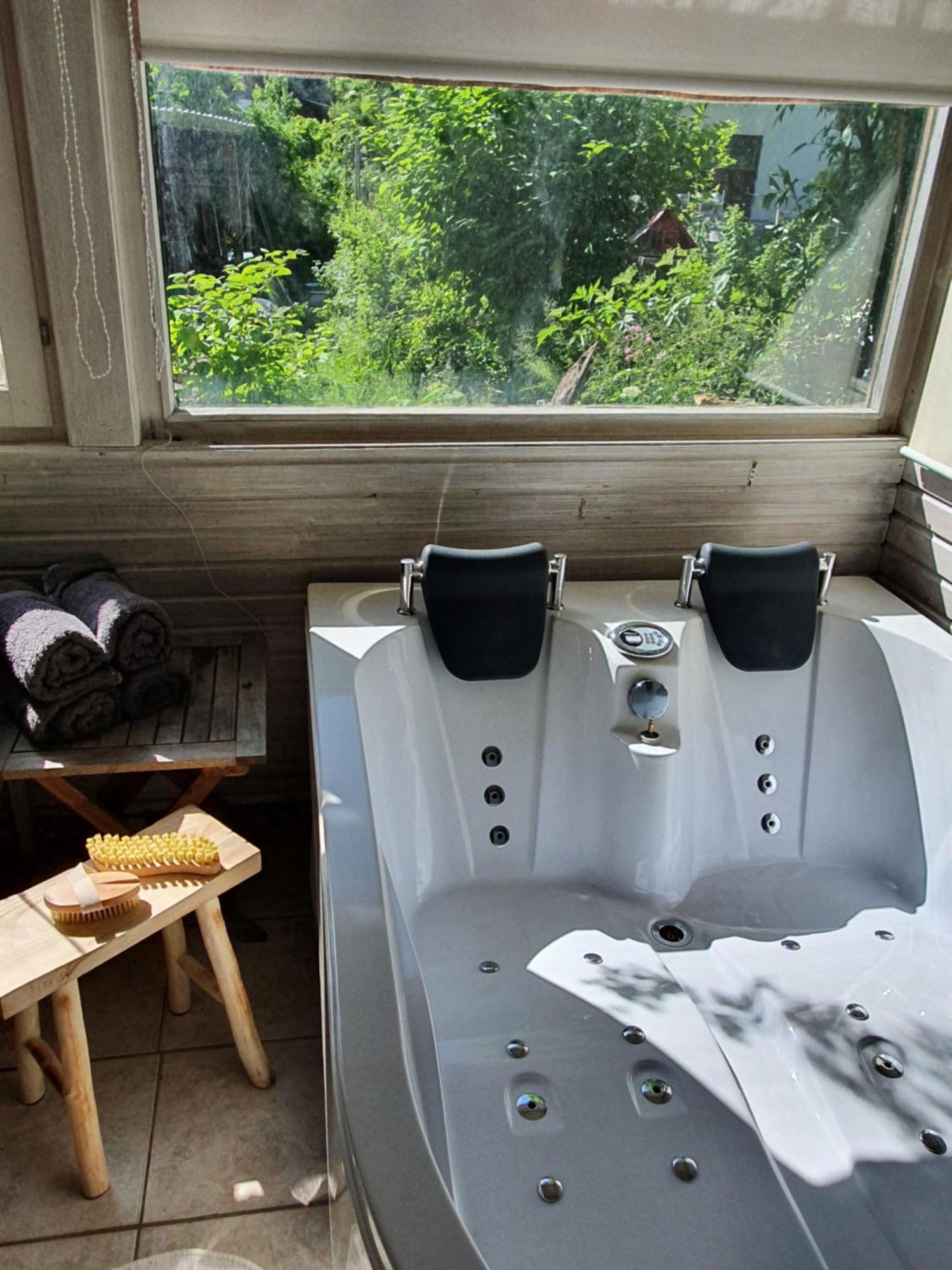 Ferienwohnung Tiroler Auszeit & Whirlpool Höfen 외부 사진